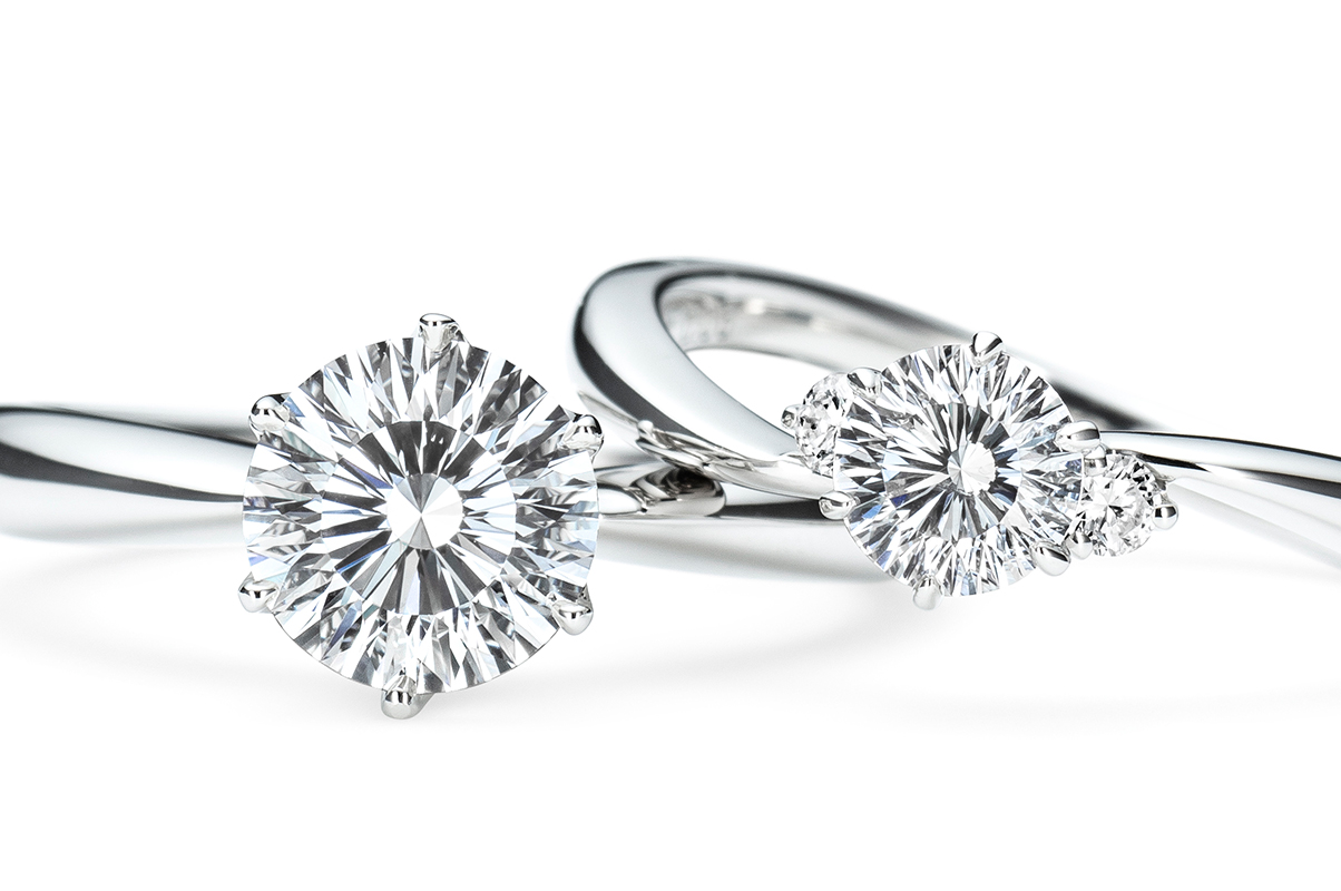 婚約指輪の写真